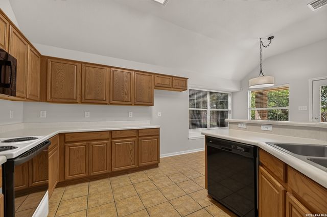 2407 REDLAND PT, San Antonio, TX 78259