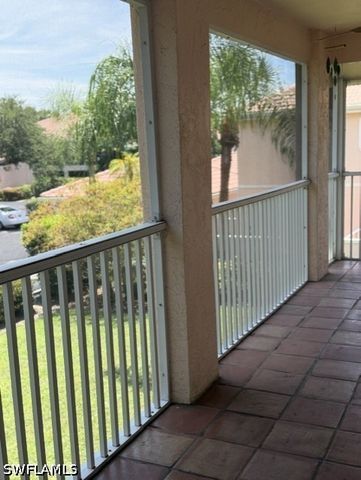 628 Woodshire LN G12, Naples, FL 34105