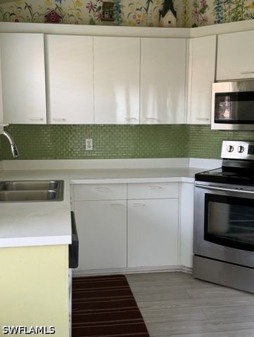 628 Woodshire LN G12, Naples, FL 34105