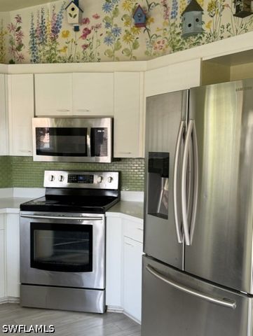 628 Woodshire LN G12, Naples, FL 34105