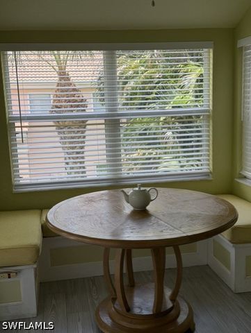 628 Woodshire LN G12, Naples, FL 34105