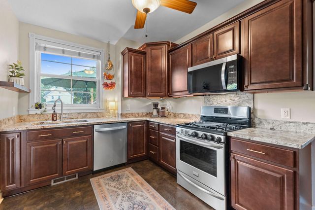 870 Randolph Avenue, Saint Paul, MN 55102