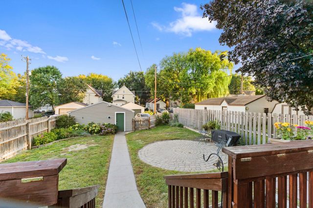870 Randolph Avenue, Saint Paul, MN 55102