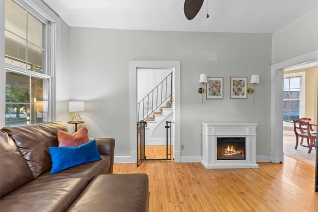 870 Randolph Avenue, Saint Paul, MN 55102