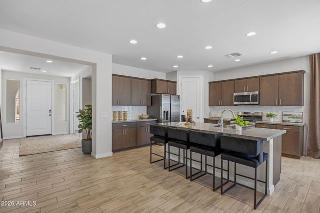 2519 N BRONCO Lane, Casa Grande, AZ 85122