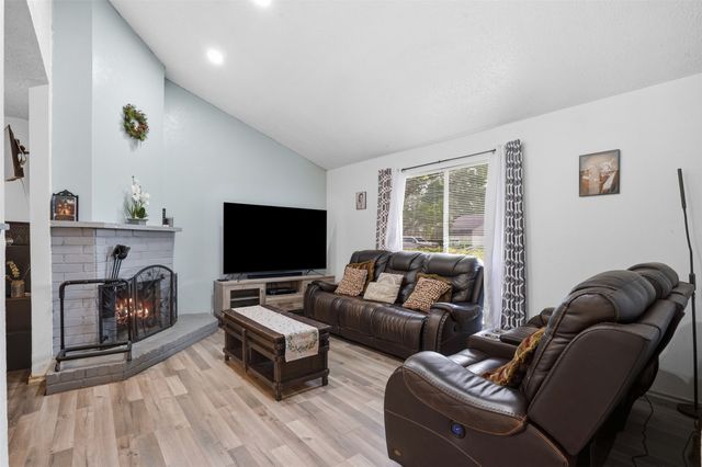 2917 Brookcrest Drive, Garland, TX 75040