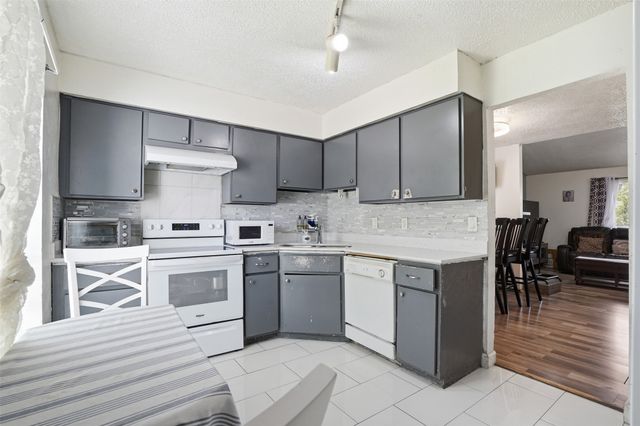 2917 Brookcrest Drive, Garland, TX 75040