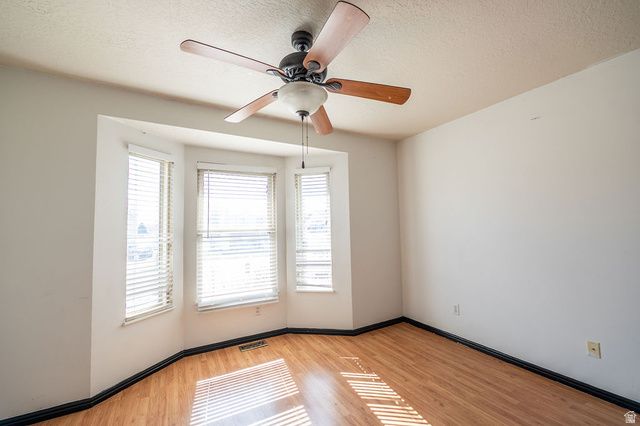 1876 W 2400 S, Syracuse, UT 84075