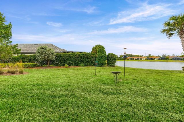 17907 EASTBROOK TERRACE, Bradenton, FL 34202