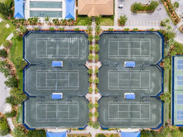 17907 EASTBROOK TERRACE, Bradenton, FL 34202