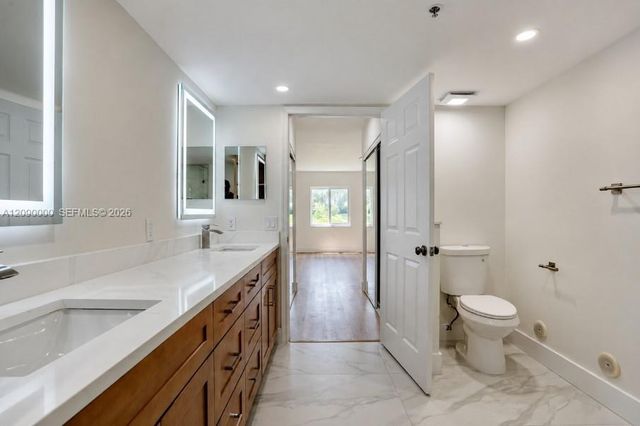 5810 Crystal Shores Drive 102, Boynton Beach, FL 33437