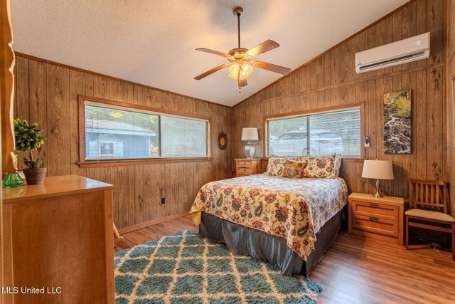 83 County Road 262, 68, Iuka, MS 38852