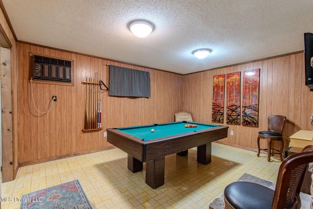 83 County Road 262, 68, Iuka, MS 38852