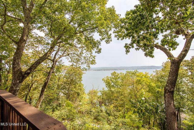 83 County Road 262, 68, Iuka, MS 38852