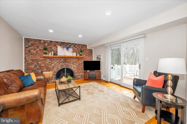 14 S DUKE ST, Rockville, MD 20850