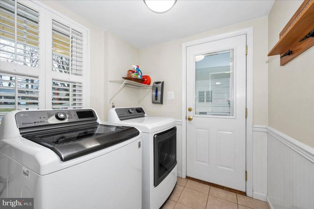 14 S DUKE ST, Rockville, MD 20850