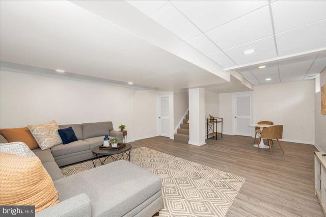 14 S DUKE ST, Rockville, MD 20850