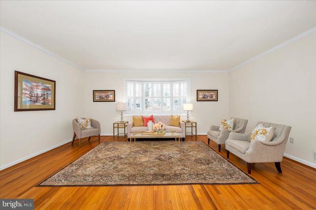 14 S DUKE ST, Rockville, MD 20850