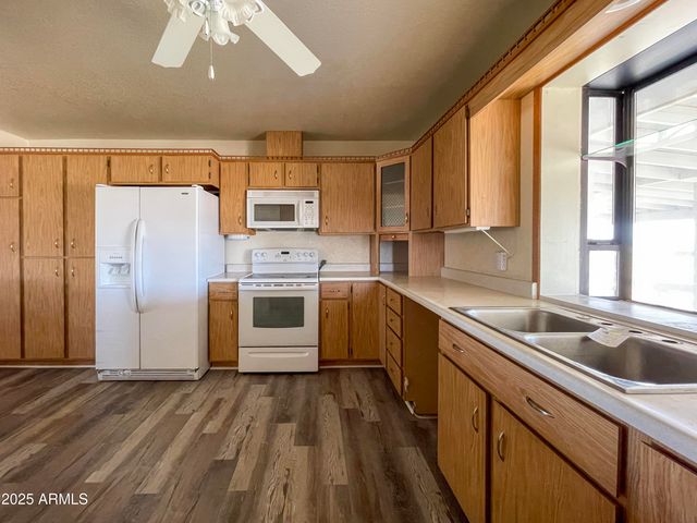 2995 W Rd 1 -- S, Chino Valley, AZ 86323