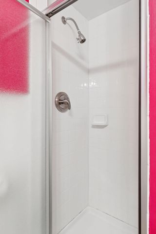 456 Summit Avenue 203, Saint Paul, MN 55102