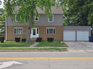 705 N Trumbull Street, Bay City, MI 48708