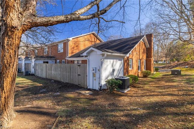 4618 Lawndale Drive F, Greensboro, NC 27455