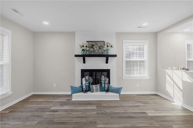 4618 Lawndale Drive F, Greensboro, NC 27455