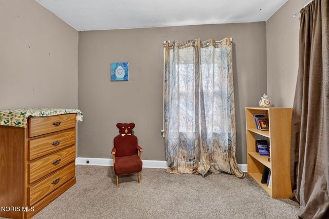 2444 Westbrook Drive, Toledo, OH 43613