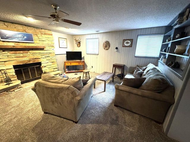 701 WOODLAND DRIVE, Kaukauna, WI 54130