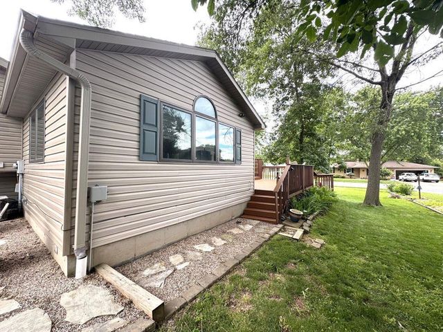 701 WOODLAND DRIVE, Kaukauna, WI 54130