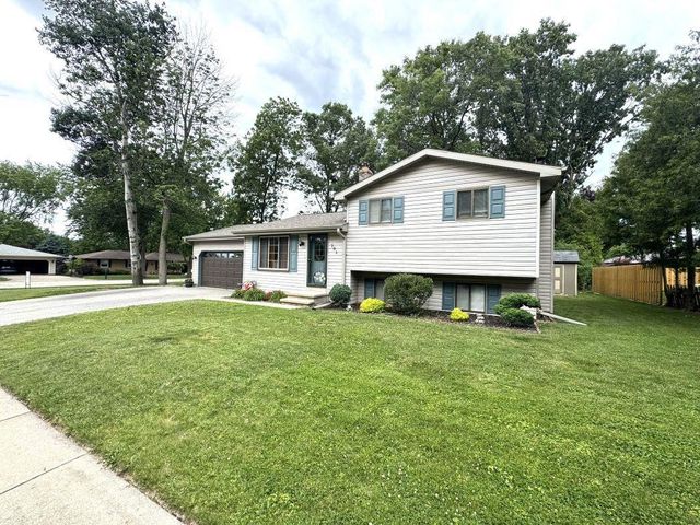 701 WOODLAND DRIVE, Kaukauna, WI 54130