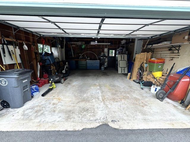 701 WOODLAND DRIVE, Kaukauna, WI 54130