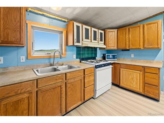 278 Cherokee Trl, Hartsel, CO 80449