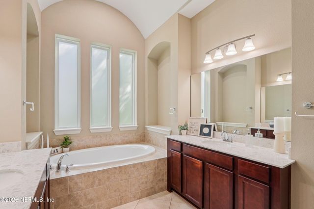 1233 ORCHARD ORIOLE Place, Middleburg, FL 32068