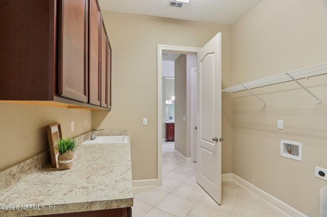 1233 ORCHARD ORIOLE Place, Middleburg, FL 32068