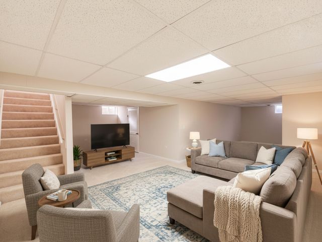 26101 W Roseland Court, Ingleside, IL 60041