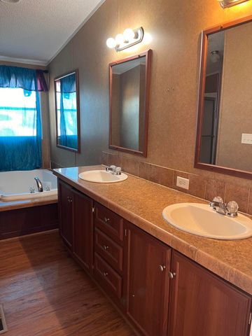 35 Rangeview Road, Spur, TX 79370