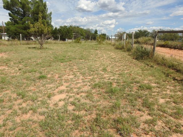 35 Rangeview Road, Spur, TX 79370