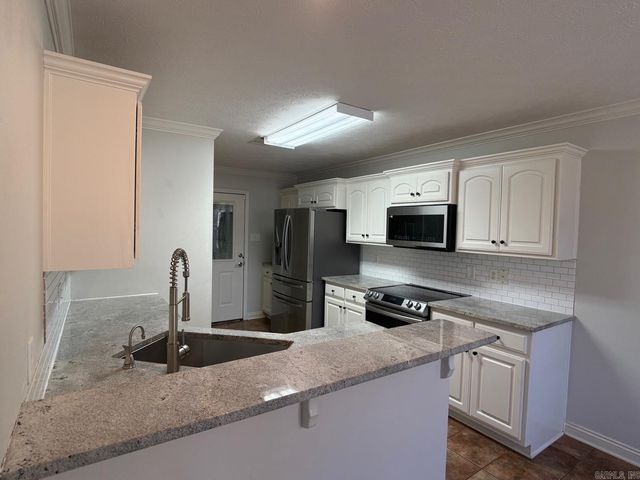 1607 Cajun Cove, Cabot, AR 72023