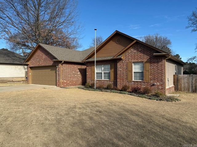 1607 Cajun Cove, Cabot, AR 72023