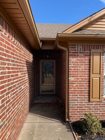 1607 Cajun Cove, Cabot, AR 72023