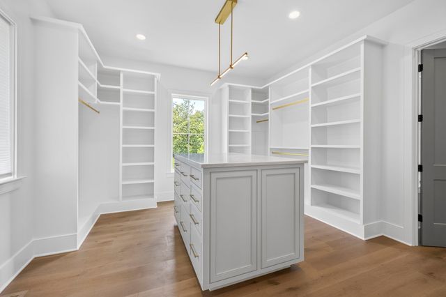 3618 General Bate Dr, Nashville, TN 37204