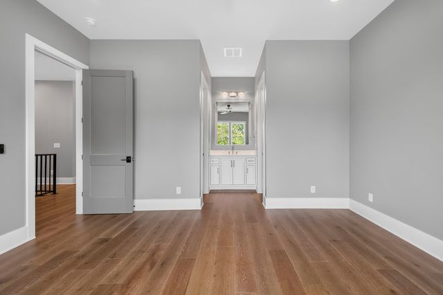 3618 General Bate Dr, Nashville, TN 37204