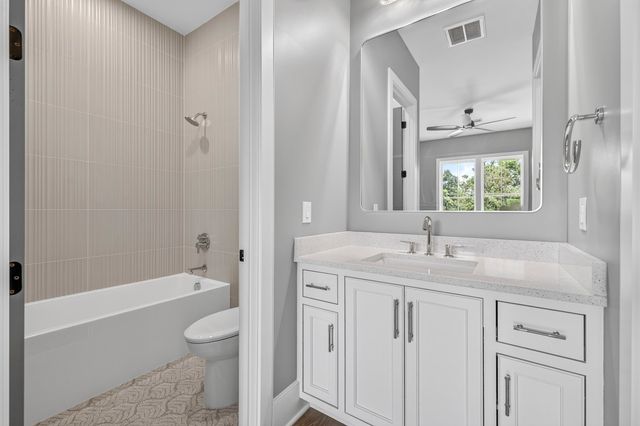 3618 General Bate Dr, Nashville, TN 37204