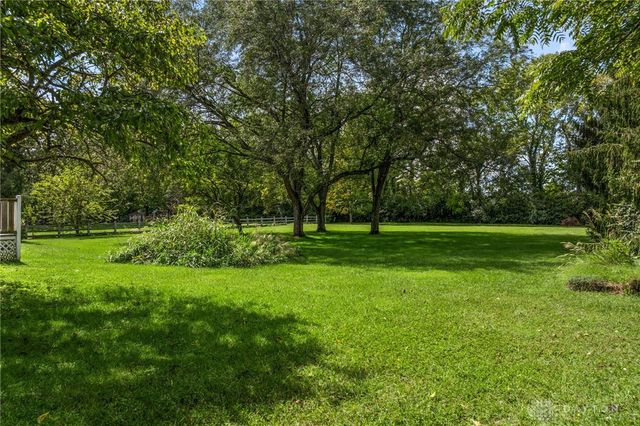 1161 Orchard Run Drive, Lebanon, OH 45036