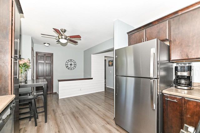 1648 Kuiper LANE, Mount Pleasant, WI 53406