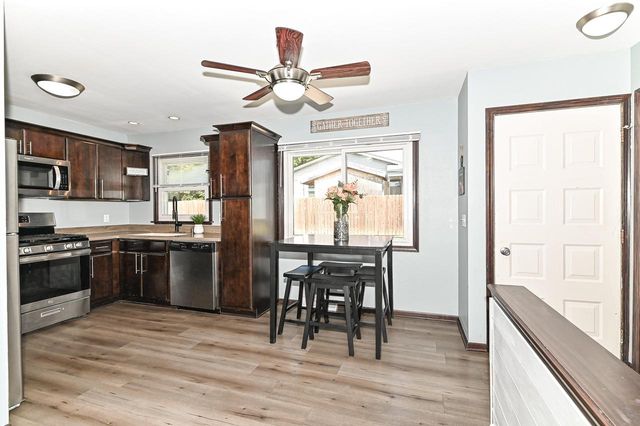 1648 Kuiper LANE, Mount Pleasant, WI 53406