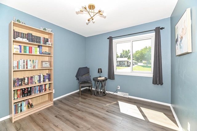 1648 Kuiper LANE, Mount Pleasant, WI 53406