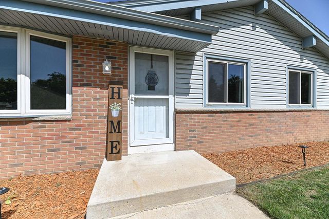 1648 Kuiper LANE, Mount Pleasant, WI 53406