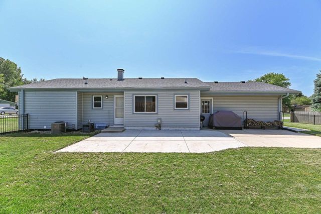 1648 Kuiper LANE, Mount Pleasant, WI 53406